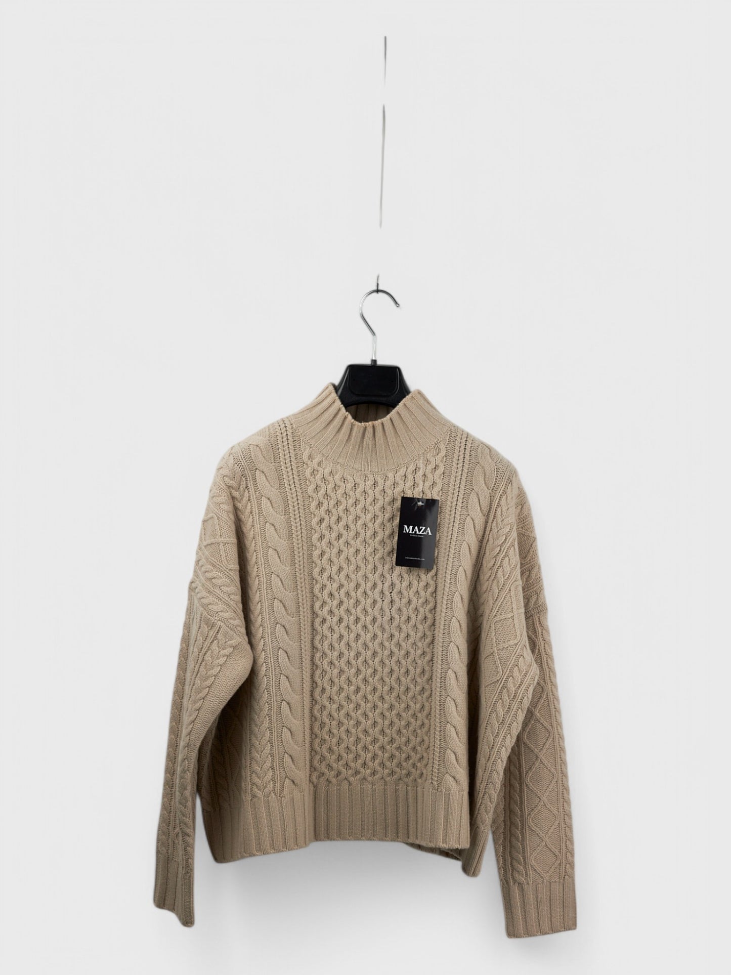 100% Wool Pullover Size M