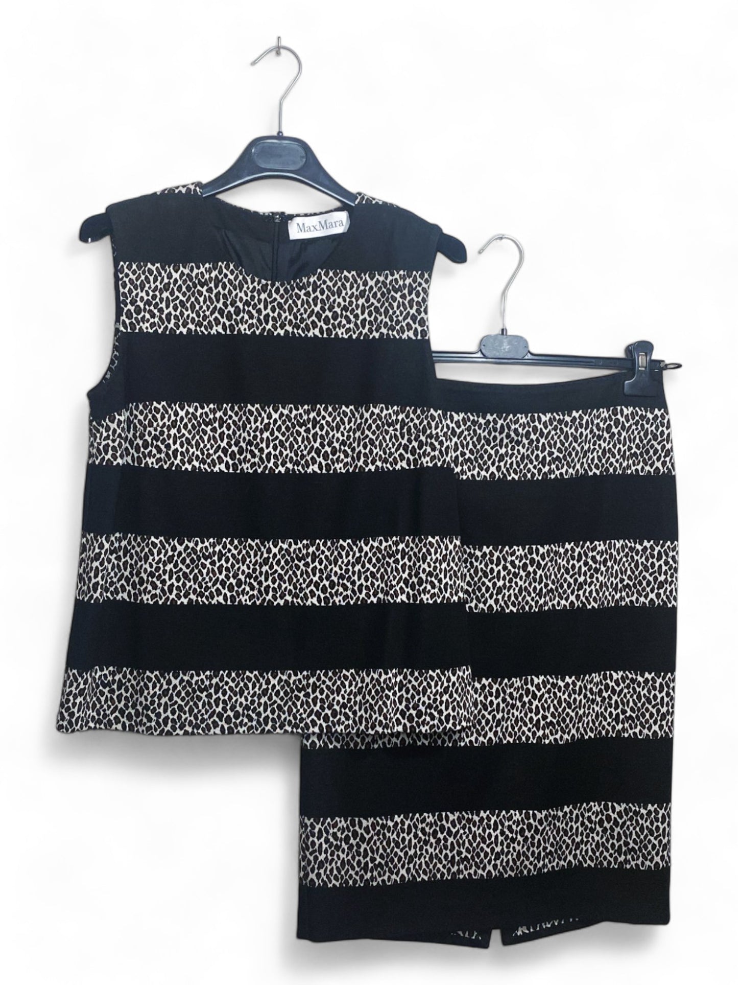 Max Mara Leopard Print Knit Top and Skirt Set - Size 44